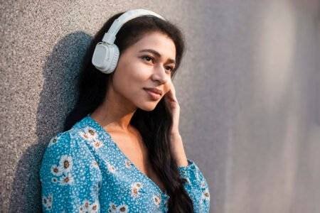 bluetooth headphone